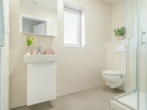 Pronájem bytu 1+kk, Praha - Vysočany, Lisabonská, 20 m2
