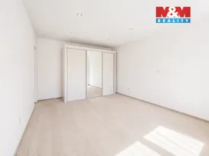 Pronájem bytu 2+1, Praha - Strašnice, V úžlabině, 53 m2