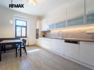Prodej rodinného domu, Kostelec nad Černými lesy, Prokopova, 220 m2