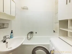 Prodej bytu 2+1, Hlinsko, Rataje, 45 m2