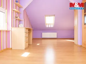 Prodej rodinného domu, Karlovy Vary - Tašovice, Česká, 200 m2