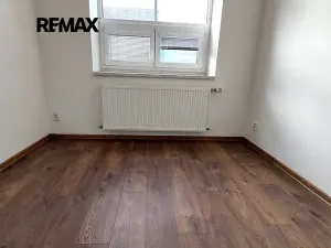 Pronájem bytu 2+kk, Rousínov, 41 m2