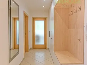 Pronájem bytu 2+kk, Praha - Košíře, Musílkova, 64 m2