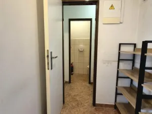 Pronájem obchodního prostoru, Oslavany, náměstí 13. prosince, 28 m2
