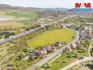 Prodej rodinného domu, Bavoryně, 127 m2