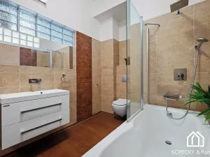 Prodej bytu 4+kk, Praha - Holešovice, U Pergamenky, 125 m2