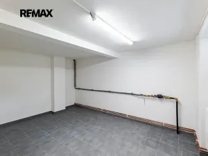 Prodej vily, Jindřichův Hradec, Spojovací, 183 m2
