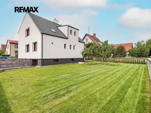 Prodej vily, Jindřichův Hradec, Spojovací, 183 m2