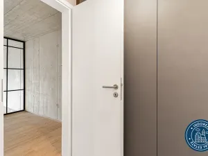 Pronájem bytu 3+kk, Praha, Kolbenova, 85 m2