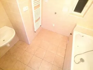 Pronájem bytu 3+kk, Praha - Bubeneč, Na výšinách, 80 m2