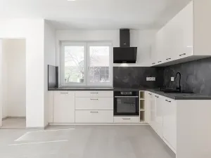 Prodej rodinného domu, Bělá, 220 m2