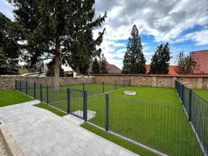 Prodej bytu 4+kk, Praha - Holyně, náměstí Pod lípou, 128 m2
