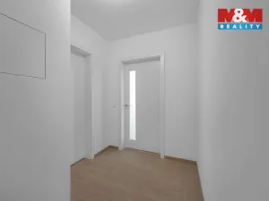 Pronájem bytu 1+kk, Praha, 34 m2