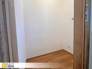 Pronájem bytu 3+1, Ostrava, Karla Svobody, 87 m2