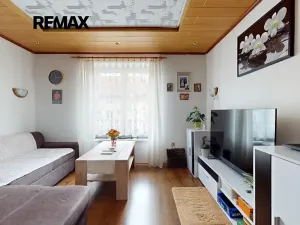 Pronájem bytu 2+1, Pacov, Nádražní, 56 m2