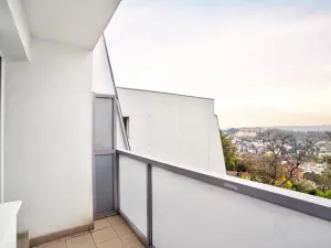 Pronájem bytu 3+kk, Praha - Libeň, Přádova, 73 m2