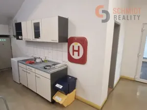 Pronájem kanceláře, Lednice, Komenského, 39 m2