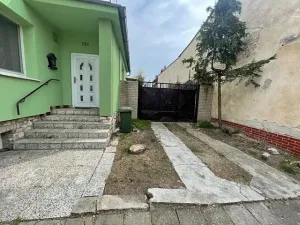 Prodej rodinného domu, Lednice, 202 m2