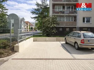 Pronájem bytu 1+kk, Praha, Záveská, 32 m2