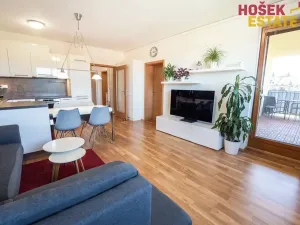 Prodej bytu 3+kk, Holubice, 79 m2