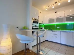 Pronájem bytu 3+kk, Praha - Libeň, Wichterlova, 84 m2
