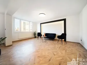 Pronájem bytu 1+kk, Kutná Hora, Ortenova, 35 m2