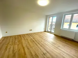 Pronájem bytu 2+1, Mirotice, Kopeckého, 60 m2
