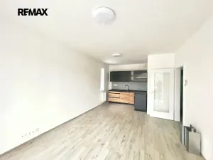 Pronájem bytu 2+kk, Chrudim, Luhanova, 49 m2