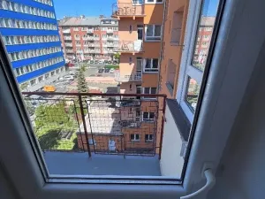 Pronájem bytu 2+kk, Brno, Štefánikova, 33 m2