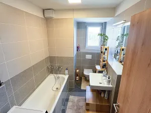 Pronájem bytu 2+kk, Praha - Vysočany, Pod Harfou, 56 m2