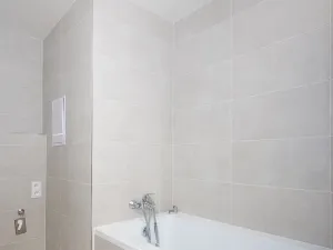 Pronájem bytu 2+kk, Praha - Vysočany, Smržových, 55 m2