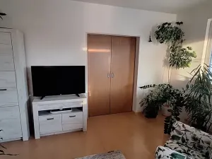 Pronájem bytu 2+1, Liberec, Seniorů, 64 m2