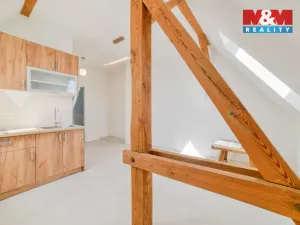 Pronájem bytu 1+kk, Cheb, Zlatá, 36 m2
