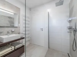 Prodej rodinného domu, Šestajovice, Za Stodolama, 125 m2