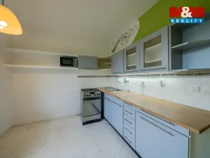 Prodej bytu 2+1, Znojmo, Janáčkova, 49 m2