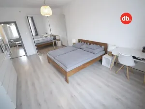 Prodej bytu 2+1, Plzeň, Politických vězňů, 56 m2