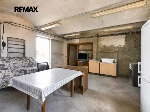 Prodej vícegeneračního domu, Klecany, Na skalkách, 158 m2