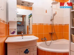 Prodej bytu 3+1, Ostrava - Mariánské Hory, Kravařská, 71 m2