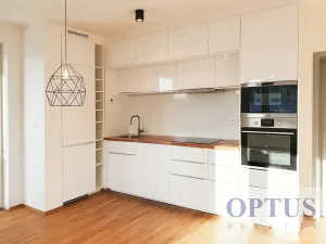 Pronájem bytu 3+kk, Praha - Jinonice, Pod stolovou horou, 76 m2