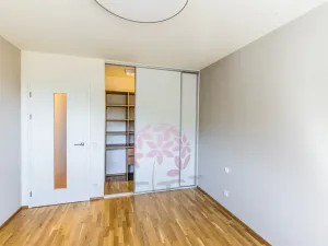 Pronájem bytu 3+kk, Praha - Braník, Ve studeném, 78 m2