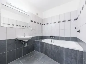 Prodej bytu 4+1, Litovel, Karla Sedláka, 75 m2
