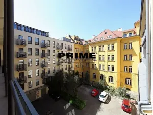 Pronájem kanceláře, Praha - Smíchov, Štefánikova, 147 m2