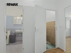 Prodej bytu 3+1, Vestec, Na Suchých, 84 m2