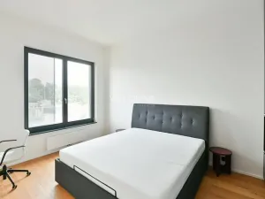 Pronájem bytu 3+kk, Praha - Smíchov, Grafická, 100 m2