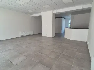 Pronájem obchodního prostoru, Kladno, Komenského, 96 m2