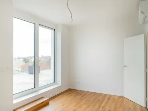 Prodej bytu 3+kk, Znojmo, Jarošova, 82 m2