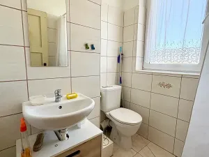 Prodej bytu 3+1, Rostoklaty, 52 m2