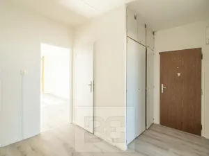 Pronájem bytu 3+1, Praha - Stodůlky, Trávníčkova, 81 m2