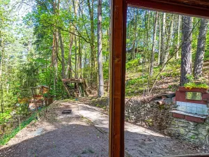 Prodej chaty, Bělá pod Bezdězem, Za Hlučovem, 49 m2