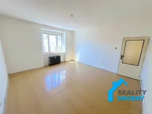 Prodej bytu 3+1, Teplice, 14. října, 76 m2